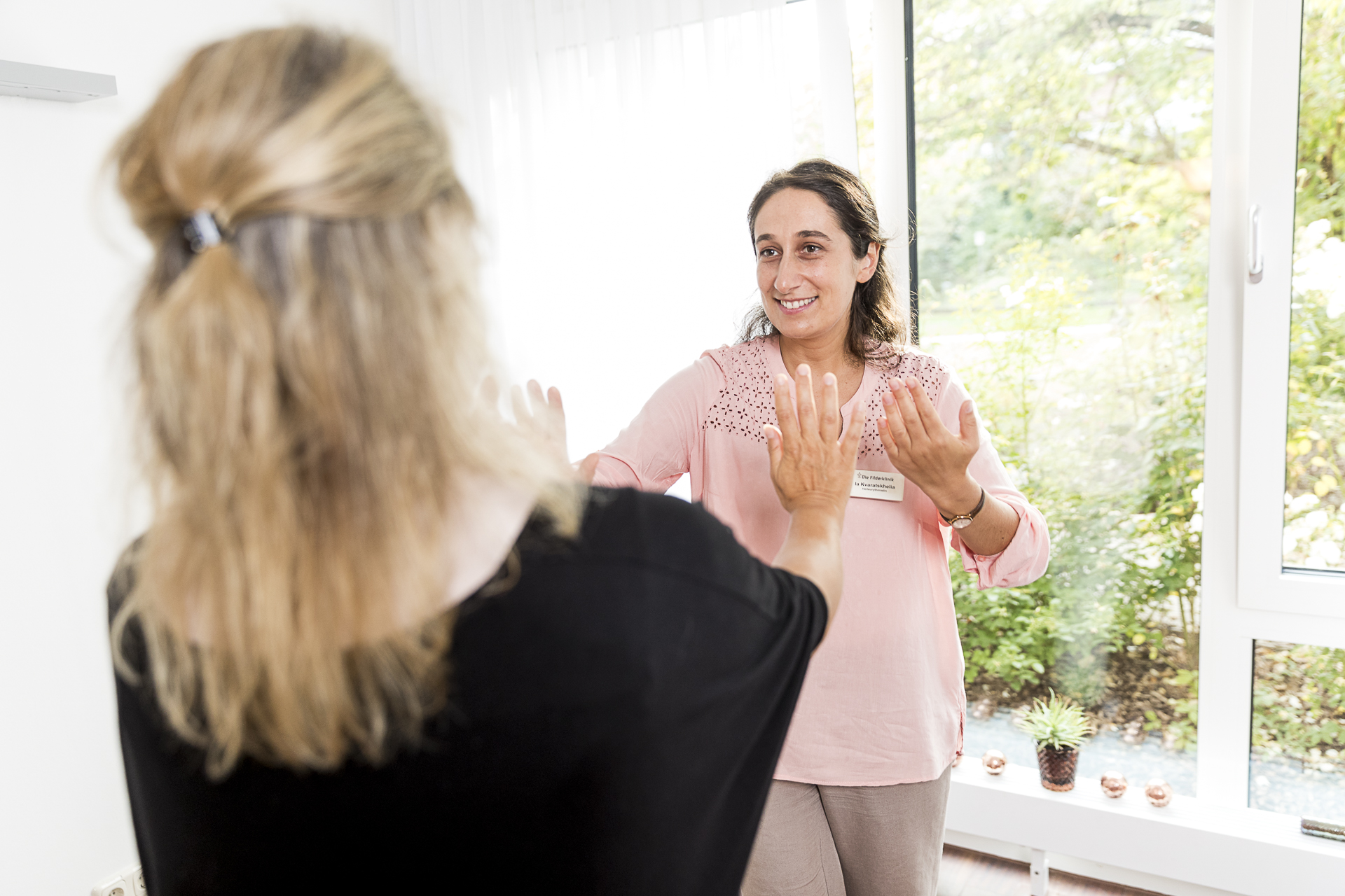 Senken Tai Chi und Eurythmie-Therapie das Sturzrisiko bei älteren Menschen?